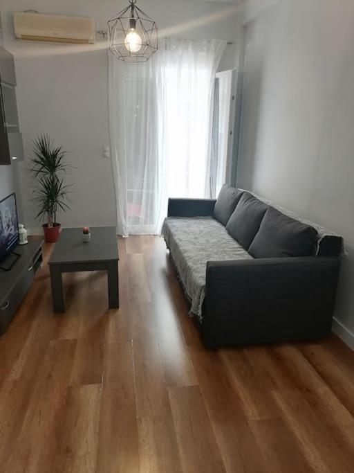 Apartamento Σπιτι Ιδανικο Για 4 Ατομα Στον Αγ. Νικολαο Αττικησ Atenas Exterior foto