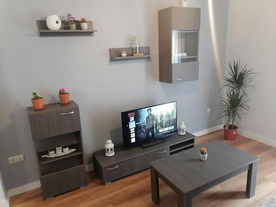 Apartamento Σπιτι Ιδανικο Για 4 Ατομα Στον Αγ. Νικολαο Αττικησ Atenas Exterior foto